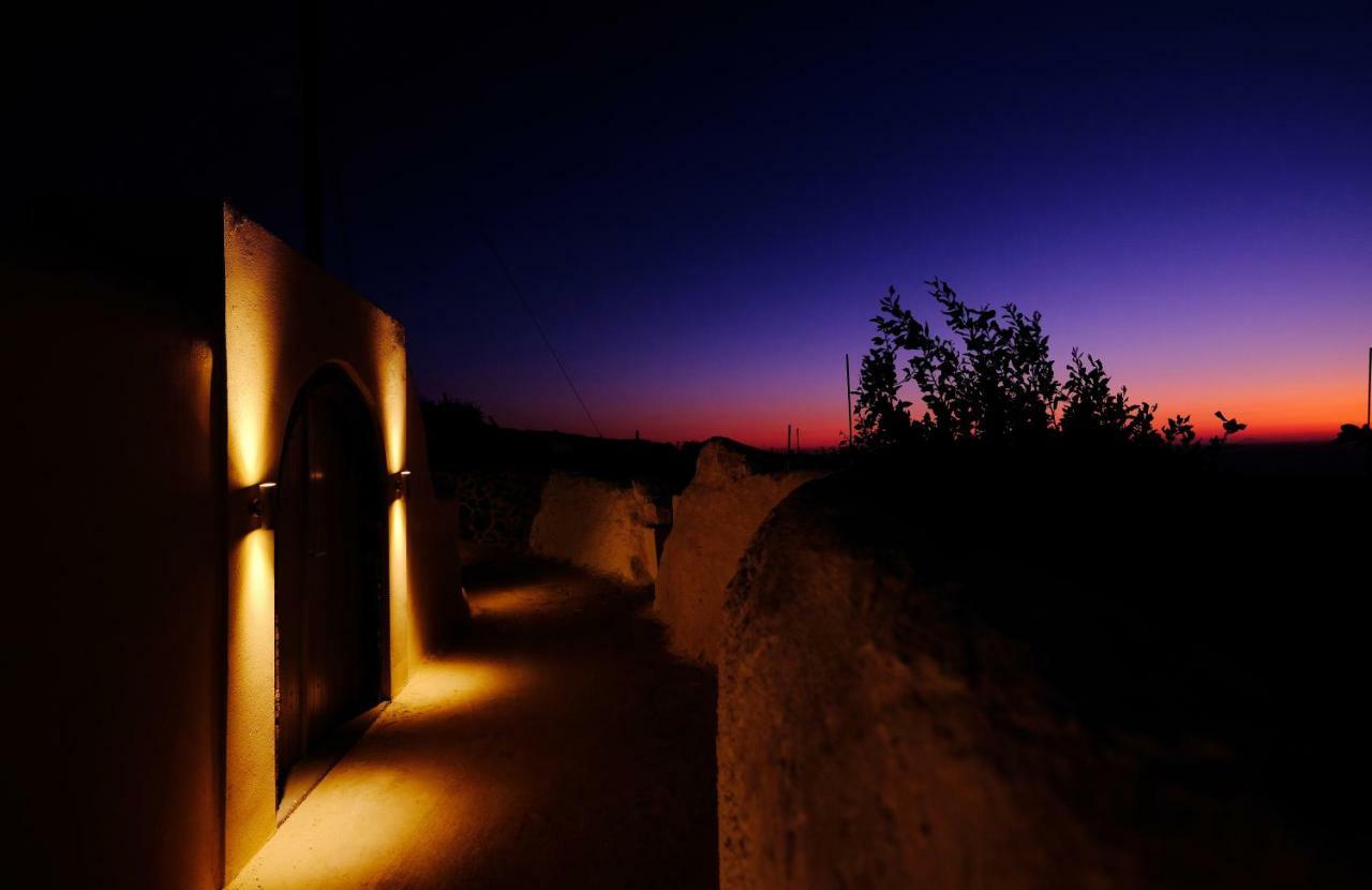 Andronikos Canaves Oía Buitenkant foto